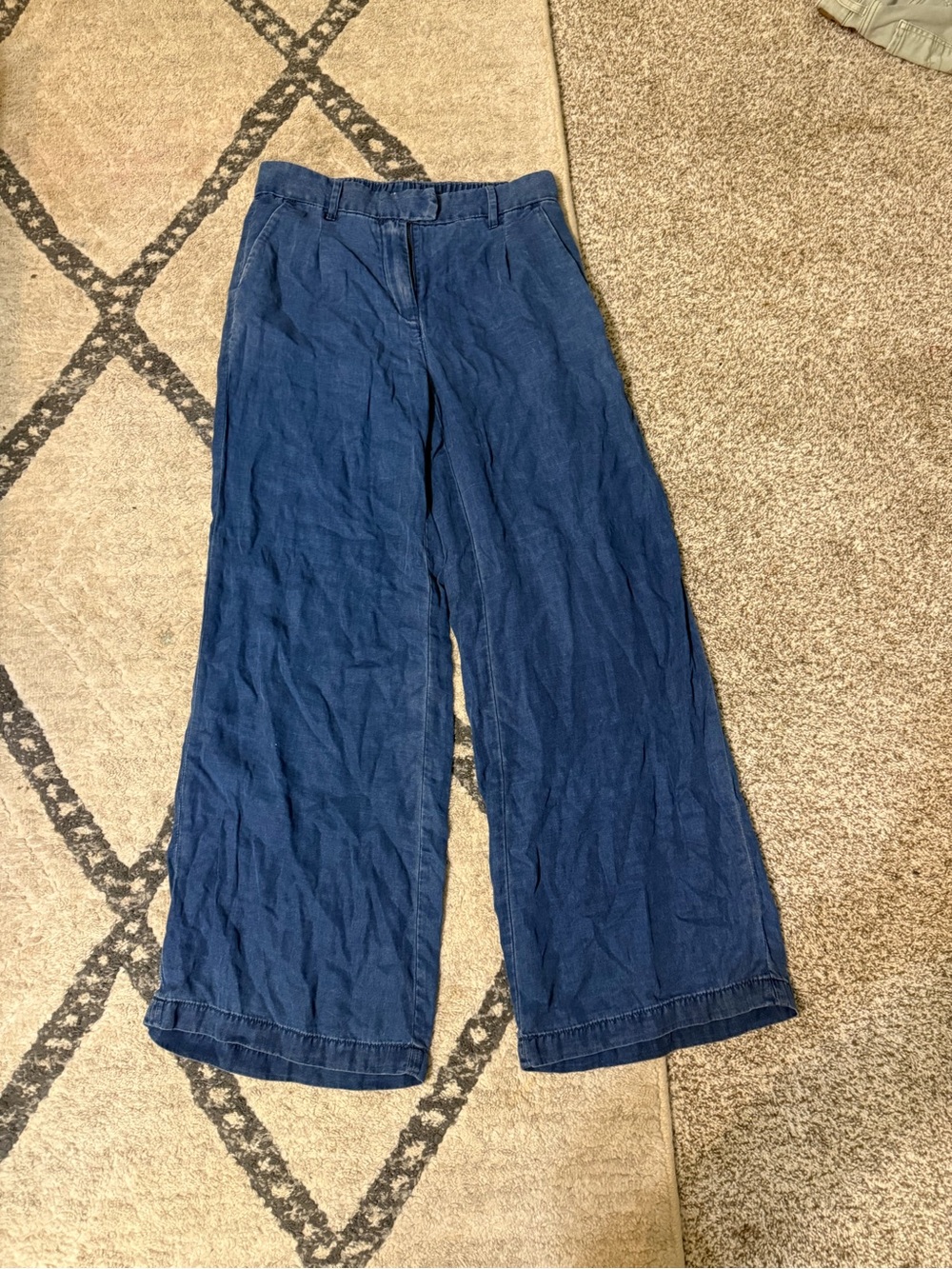 American Eagle Trouser Pants